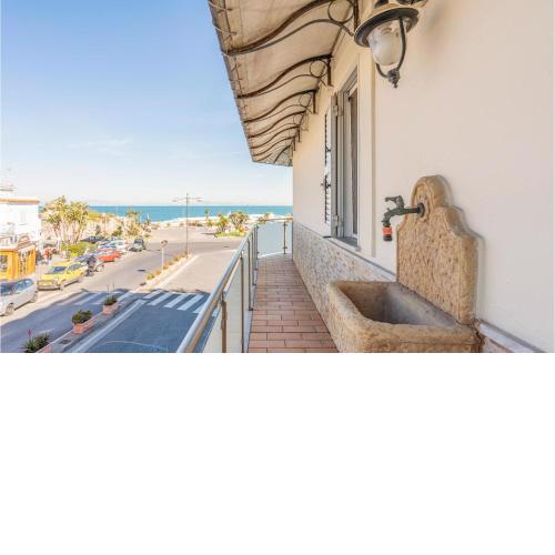 Nice apartment in Ischia with 1 Bedrooms and WiFi