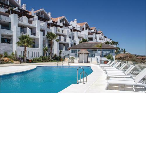 Nice Apartment In La Cala De Mijas With 2 Bedrooms, Wifi And Swimming Pool