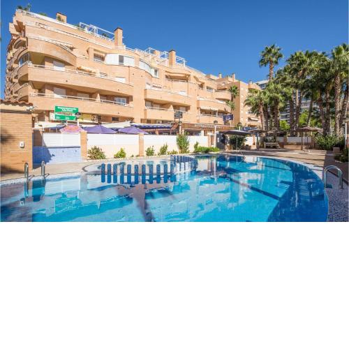 Nice apartment in Oropesa del Mar with Outdoor swimming pool and 3 Bedrooms