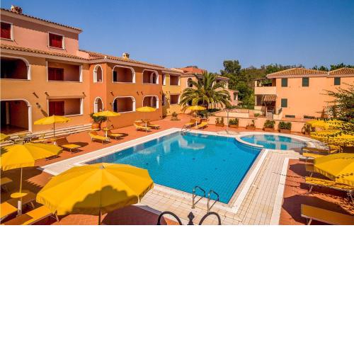 Nice apartment in Orosei with WiFi, 1 Bedrooms and Outdoor swimming pool