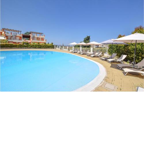Nice apartment in Pizzo with 1 Bedrooms, WiFi and Outdoor swimming pool