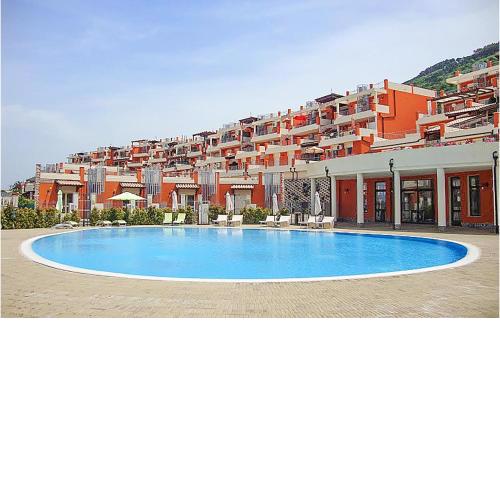 Nice apartment in Pizzo with 2 Bedrooms, WiFi and Outdoor swimming pool
