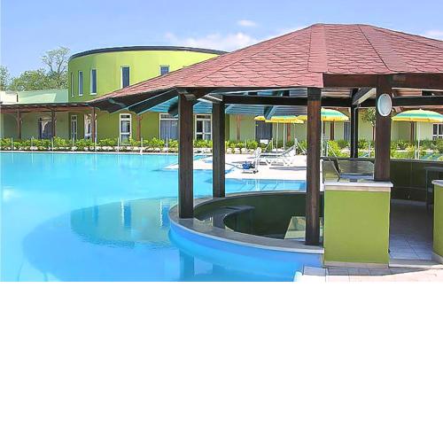 Nice apartment in Pizzo with 2 Bedrooms
