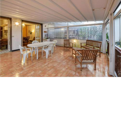 Nice apartment in Rapallo with 2 Bedrooms and WiFi