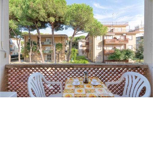 Nice apartment in Rosolina Mare RO with 2 Bedrooms and WiFi