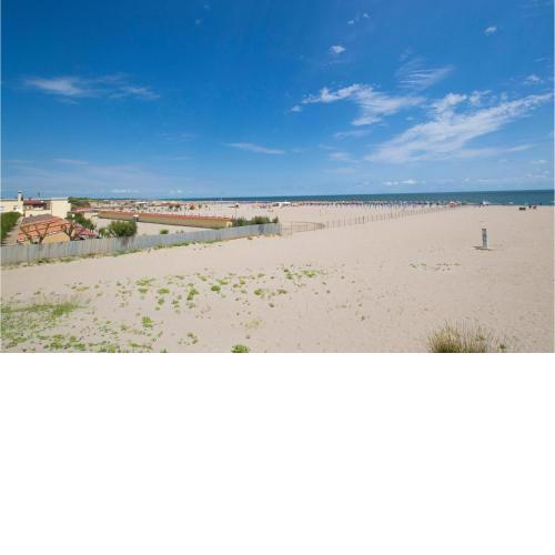 Nice apartment in Rosolina Mare with 1 Bedrooms