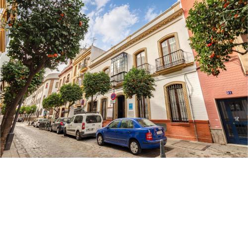Nice apartment in Sevilla with WiFi and 1 Bedrooms