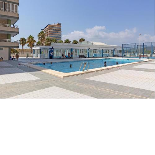 Nice apartment in Tavernes de la Valldig with Heated swimming pool, Swimming pool and 3 Bedrooms