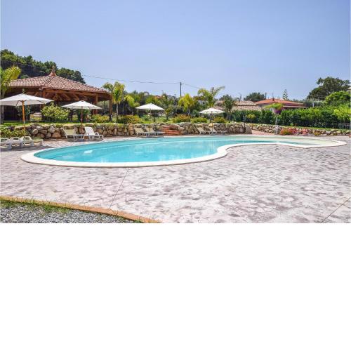 Nice apartment in Zambrone with 2 Bedrooms, WiFi and Outdoor swimming pool