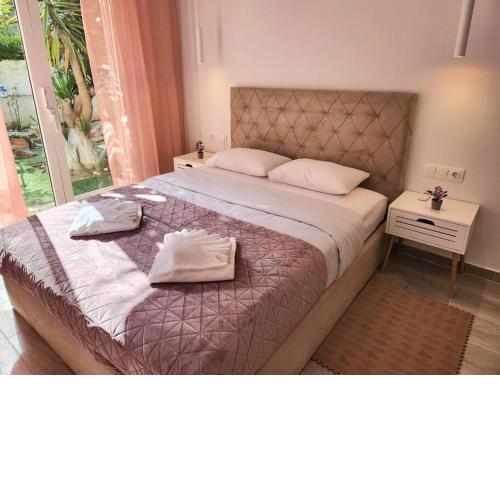 Nice Apartment near Flisvos