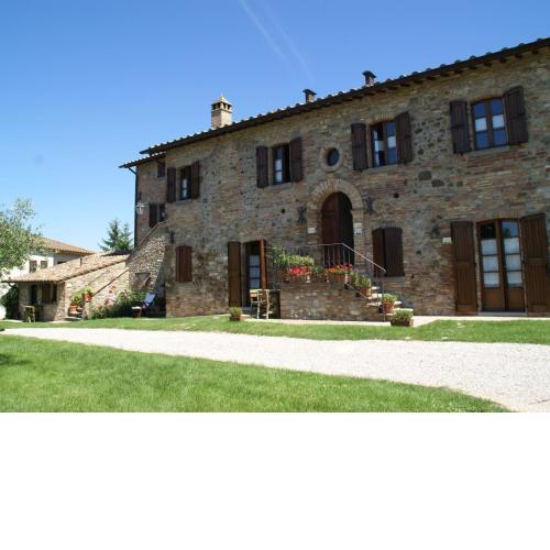 Nice apartment with pool and beautiful garden
