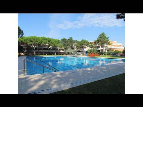 Nice Apartment with Pool and Tennis court - Beach Place Included by Beahost