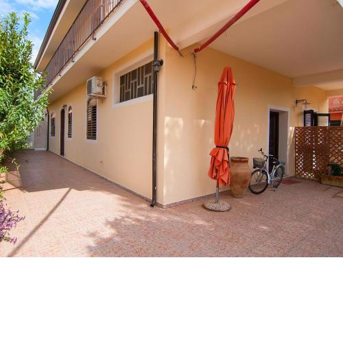 Nice holiday apartment at 200 meters from the sea