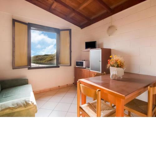 Nice holiday home close to sea front in Rosolina Mare near Venice