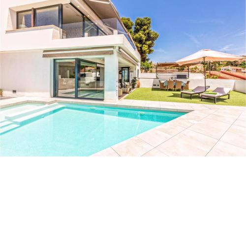 Nice Home In Cala Del Moral With Wifi, Private Swimming Pool And Swimming Pool