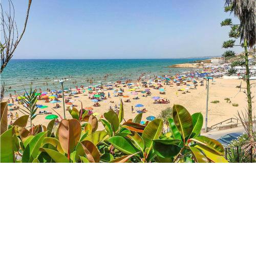 Nice home in Cava D'aliga with WiFi and 3 Bedrooms