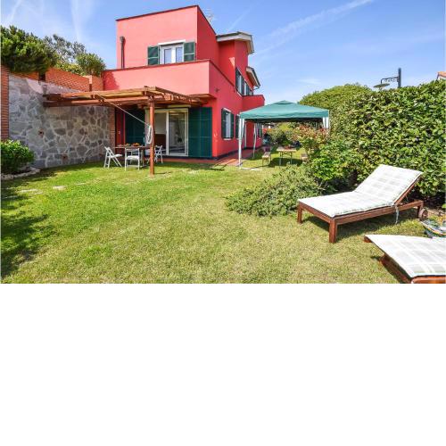 Nice home in Celle Ligure SV, with WiFi and 4 Bedrooms