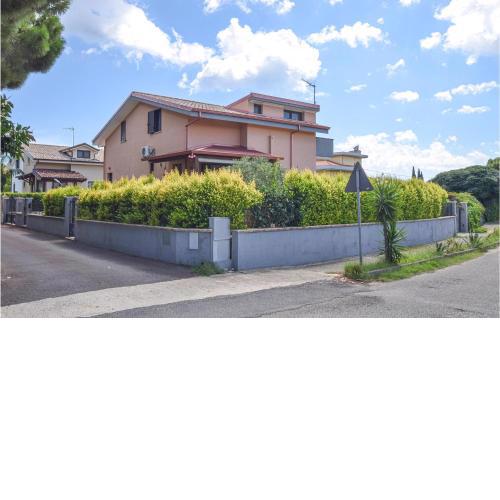 Nice home in Davoli with 4 Bedrooms