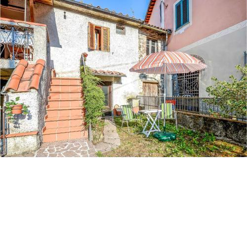 Nice home in Gallicano Fraz, Bologn with 2 Bedrooms and WiFi