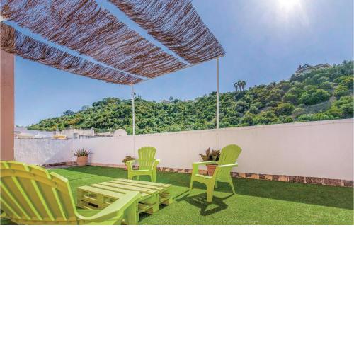 Nice home in Gelves with 3 Bedrooms and WiFi