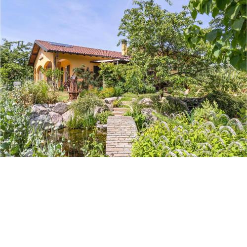 Nice home in Gornate Olona with 3 Bedrooms and WiFi