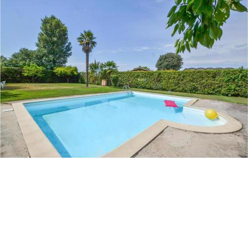 Nice Home In Loria With Wifi, 3 Bedrooms And Jacuzzi