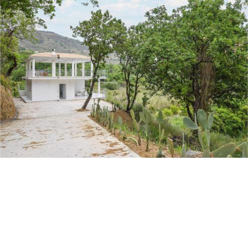 Nice home in MONTAURO with WiFi and 2 Bedrooms