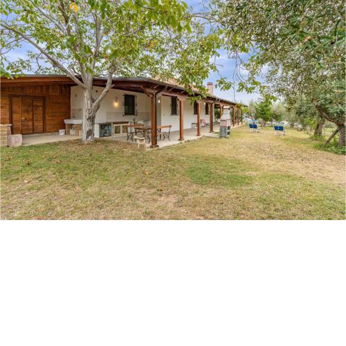 Nice home in Morro DOro TE with 2 Bedrooms and WiFi