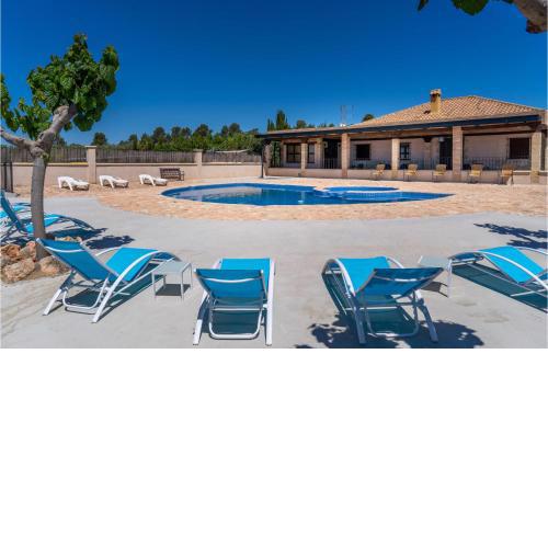 Nice Home In Mula With Private Swimming Pool, 5 Bedrooms And Swimming Pool