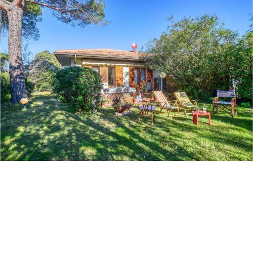 Nice home in Punta ala with WiFi and 2 Bedrooms