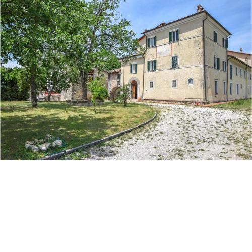 Nice home in Rieti with WiFi and 5 Bedrooms