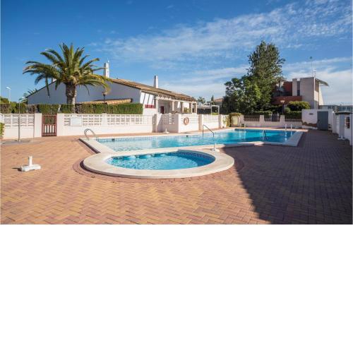 Nice home in Sagunto with Outdoor swimming pool, 2 Bedrooms and Swimming pool