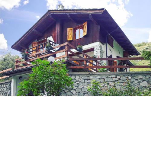 Nice home in Saint-Pierre with 3 Bedrooms and WiFi