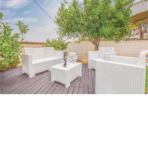 Nice home in Scoglitti with 1 Bedrooms and WiFi