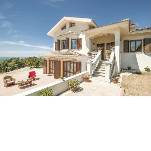 Nice home in Sennori -SS- with 3 Bedrooms and Internet