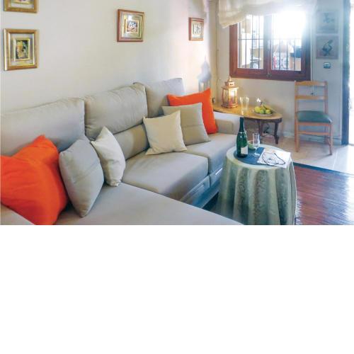 Nice home in Torrevieja with 2 Bedrooms and WiFi