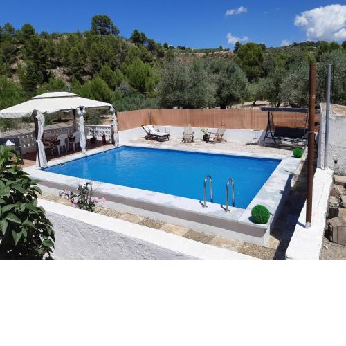 Nice room with swimming pool