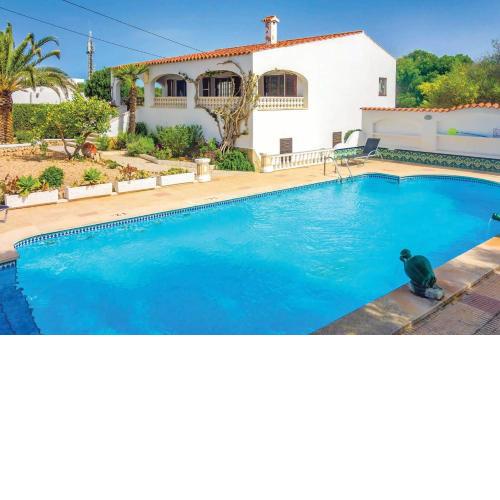 Nice villa in Binibeca w-