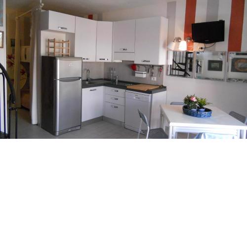 Nicola's Apartments