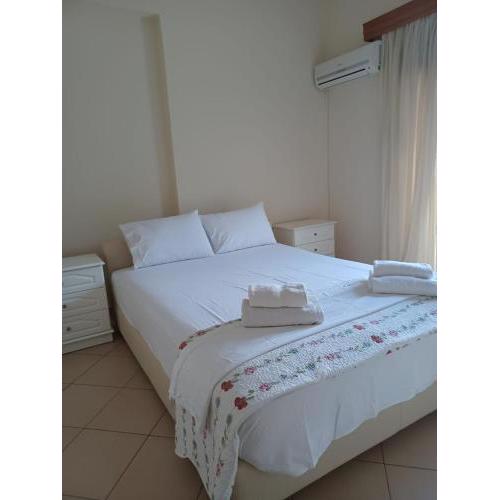 Nikiana's View, 3 Bedroom Luxury Apartment