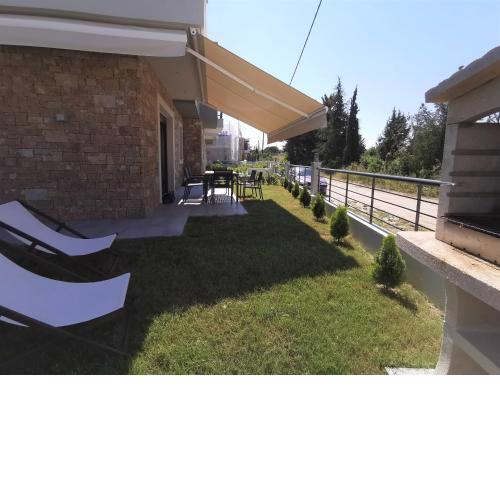 Nikiti Modern Villa