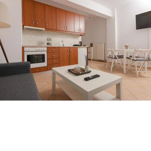 Nikolas Apartment