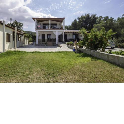 Nikola's Apartments