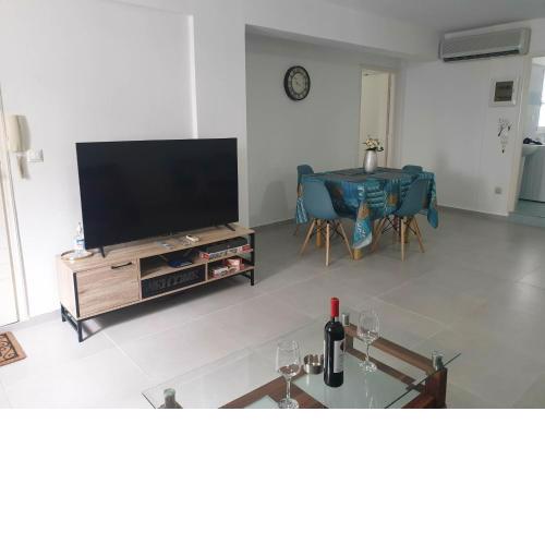Nikolas Family Apartments