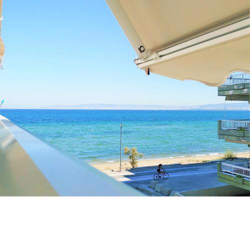 Niko's Apartment - Beautiful Sea Apartment!