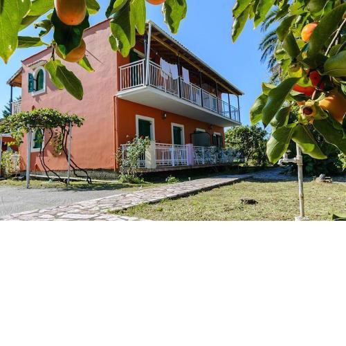 Nikos Apartments
