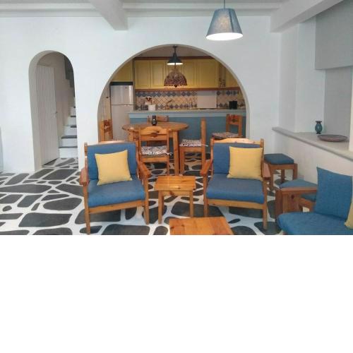 Nikos & Efi Fabrica Residence