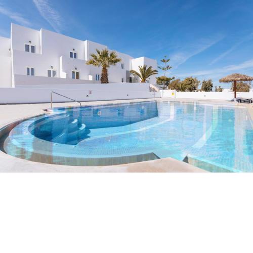 Nikos Hotel
