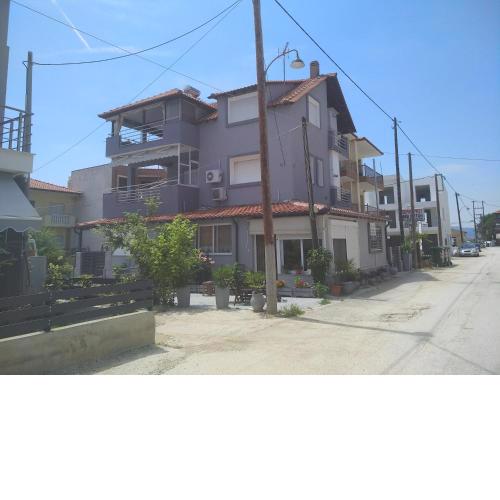 NIKOS HOUSE studio 1 παραλία Οφρυνίου