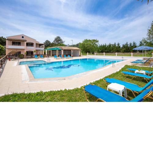 Nikos Pool Apartments - Upper Floor